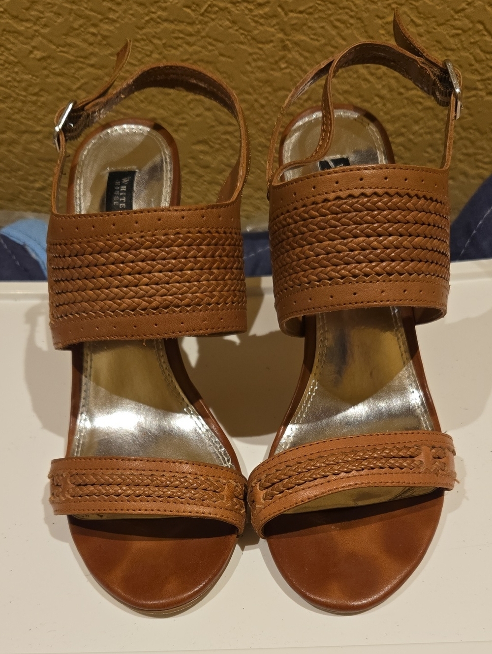 White House Black Market Leather Tan Braided Strap Heeled Sandals Size 7